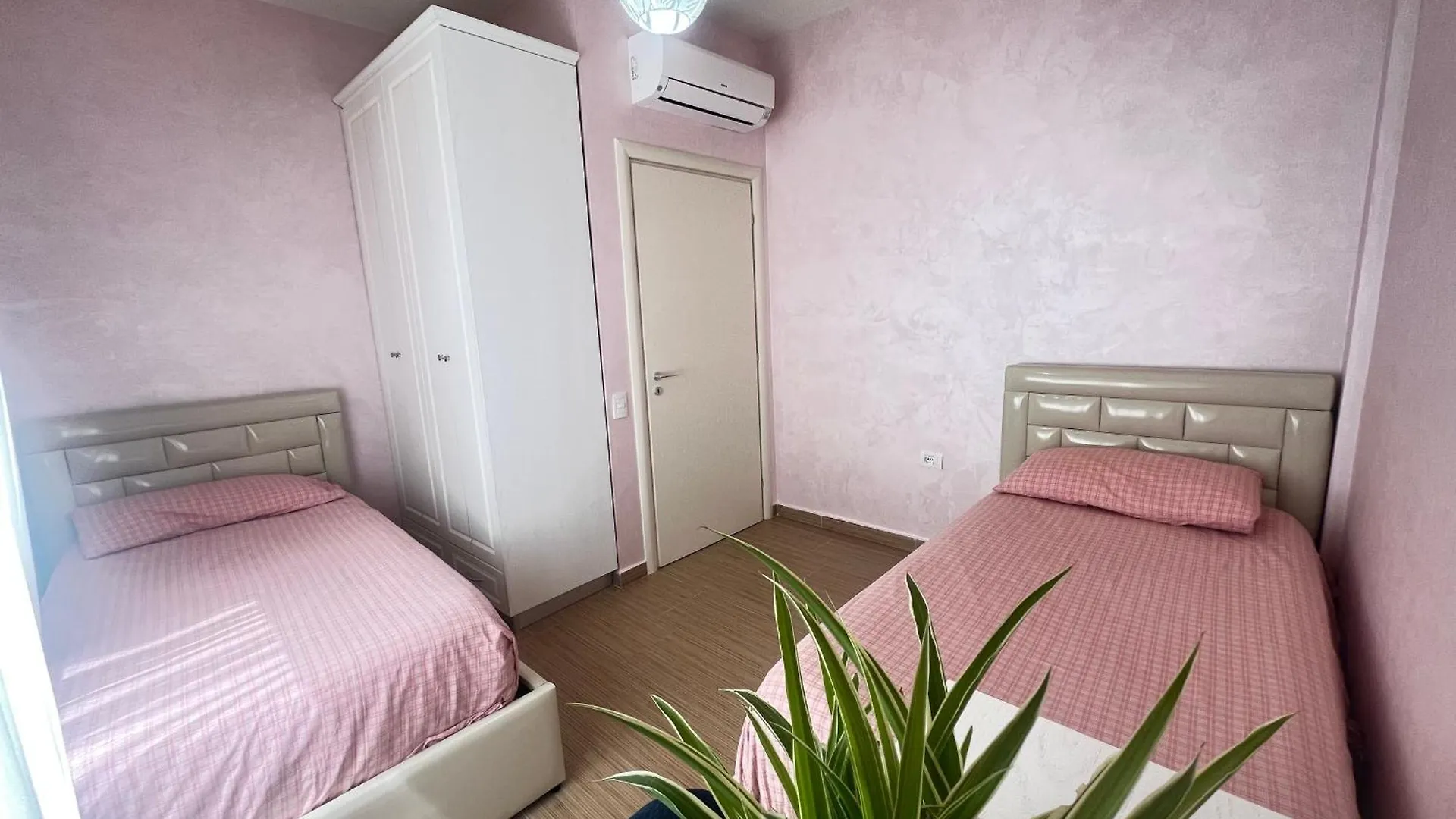 Villa Dolce Vita Lalzi Bay - Beach House Durrës
